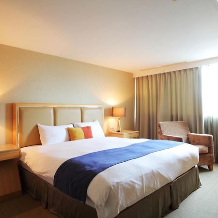Jin Hua Hotel Luodong Eksteriør bilde