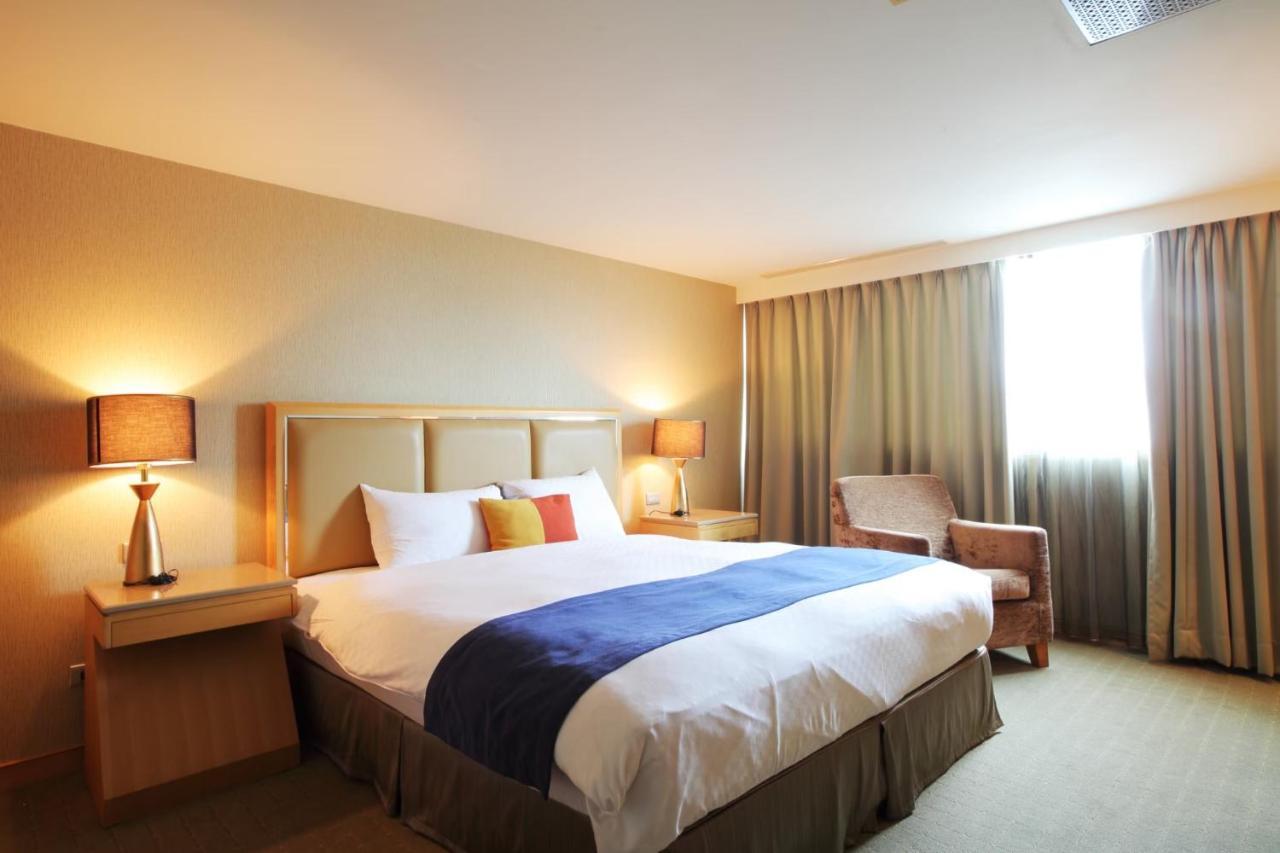 Jin Hua Hotel Luodong Eksteriør bilde