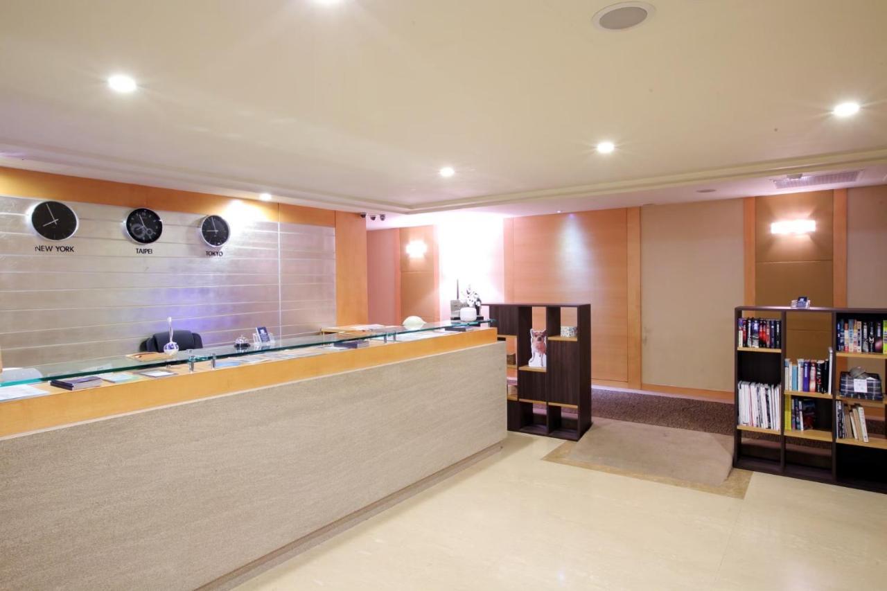Jin Hua Hotel Luodong Eksteriør bilde