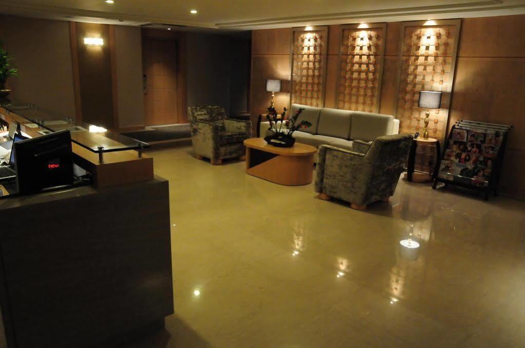 Jin Hua Hotel Luodong Eksteriør bilde