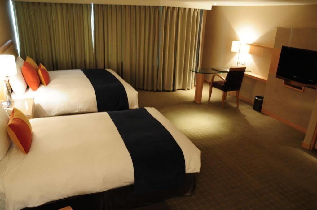 Jin Hua Hotel Luodong Eksteriør bilde